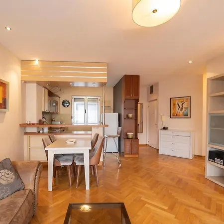 Apartman Center Lux Ii *