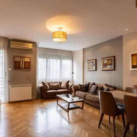 Apartman Center Lux Ii *